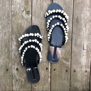 Zara Pearl Sandals bloggers favorite!!!